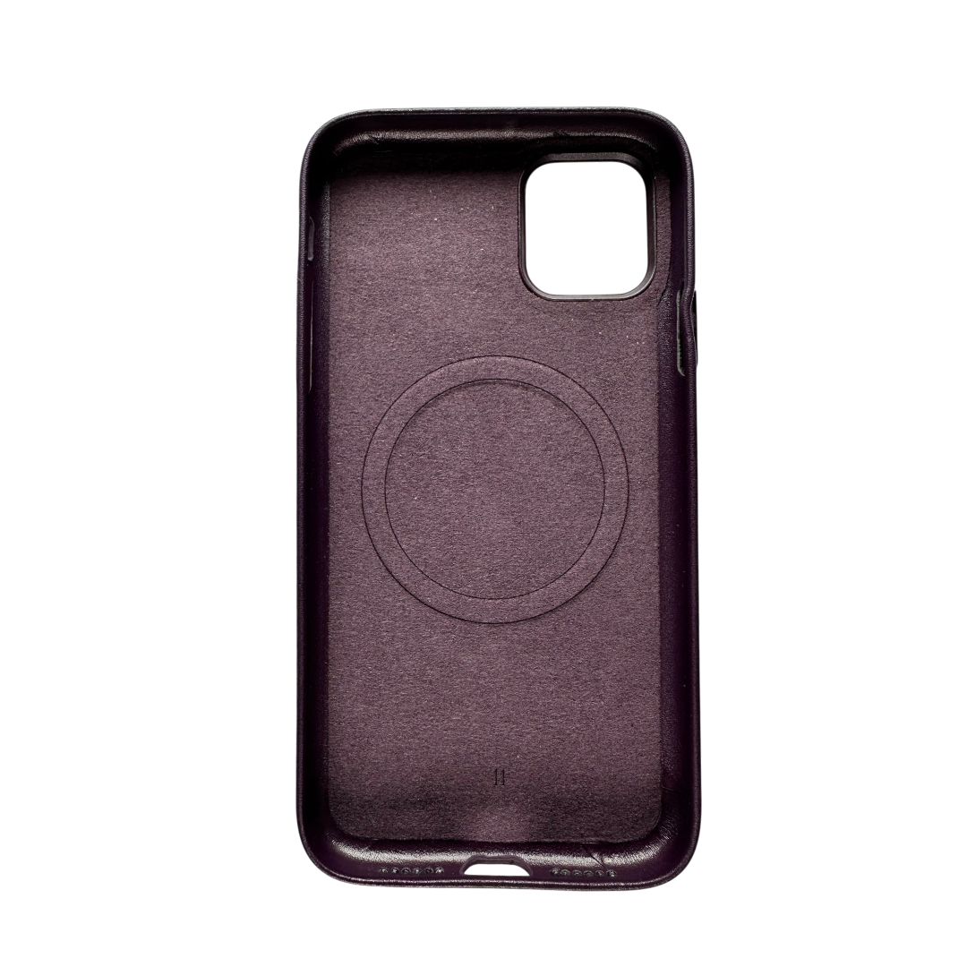 Estuche con Textura de Cuero, Interior de Gamuza y MagSafe para iPhone - Imagen 2
